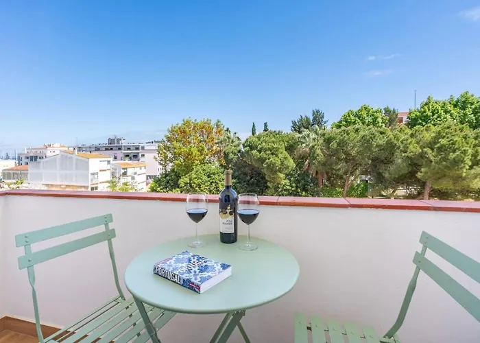 Private Terrace Centre 公寓